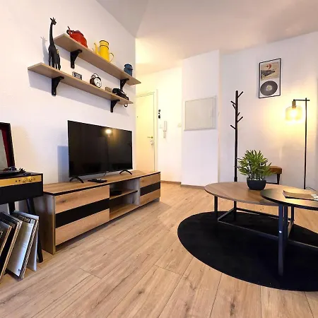 Apartmán Jazz & - T2 - Free Parking - Centre Ville-